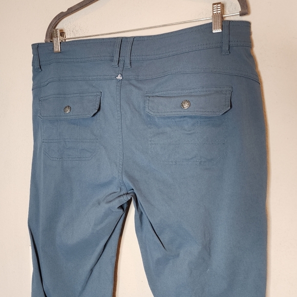 Prana Halle Roll Up Convertible blue straight active pants outdoor hiking sz 16 - Picture 13 of 16